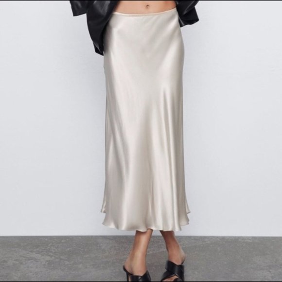 satin effect skirt